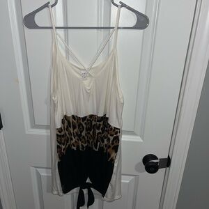 🩷 Flash Sale 🩷 CY Fashion 2x tank with cheetah design